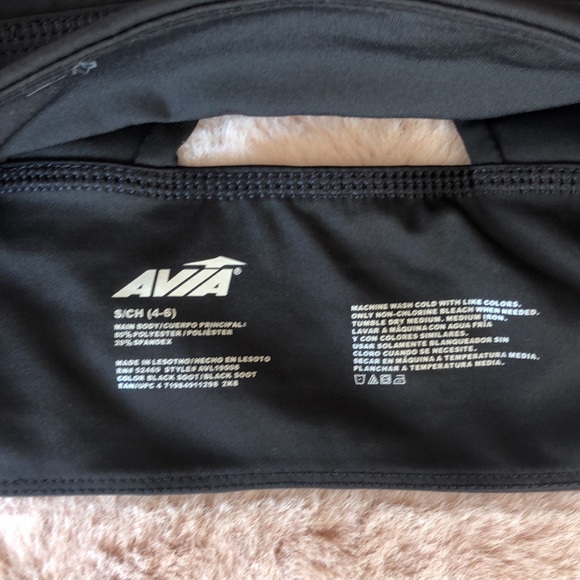 SOLD Avia Yoga Sports Bra - Picture 3 of 3